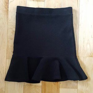 🖤 3/$20! 🖤 RUFFLE HEM PENCIL SKIRT